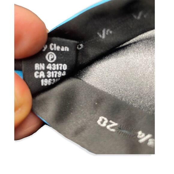 Haggar adjustable Bow tie turquoise blue polyester - Picture 8 of 8